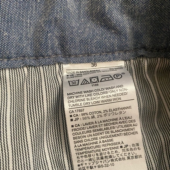 Banana Republic Light Gray Men's Shorts - Picture 5 of 5